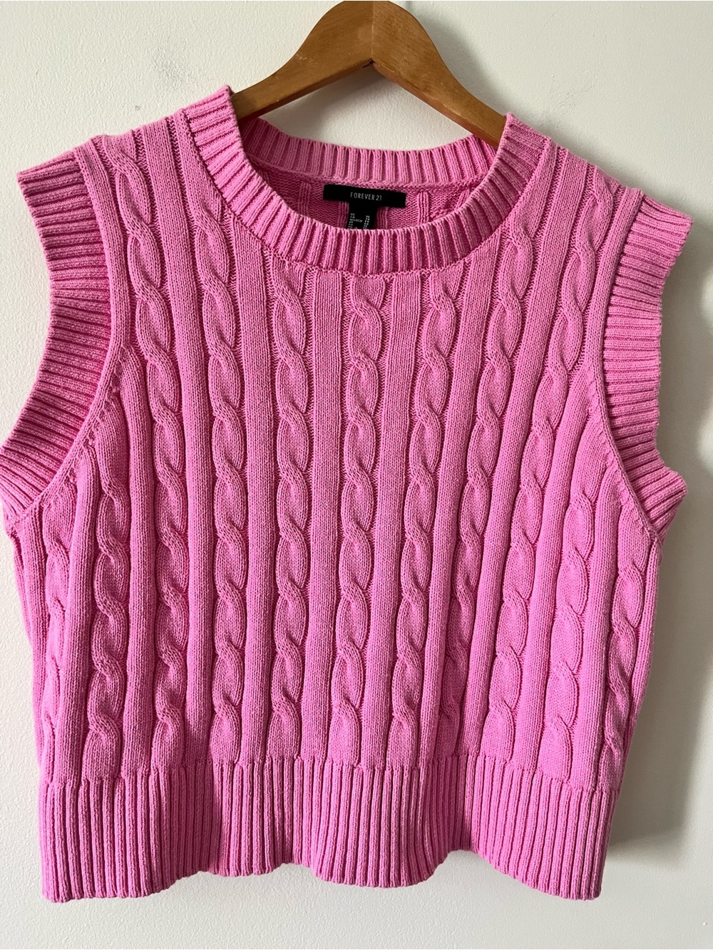 Forever 21 Y2K Hot Pink Cable Knit Sweater Vest Barbie Elle Woods Preppy Twee XL